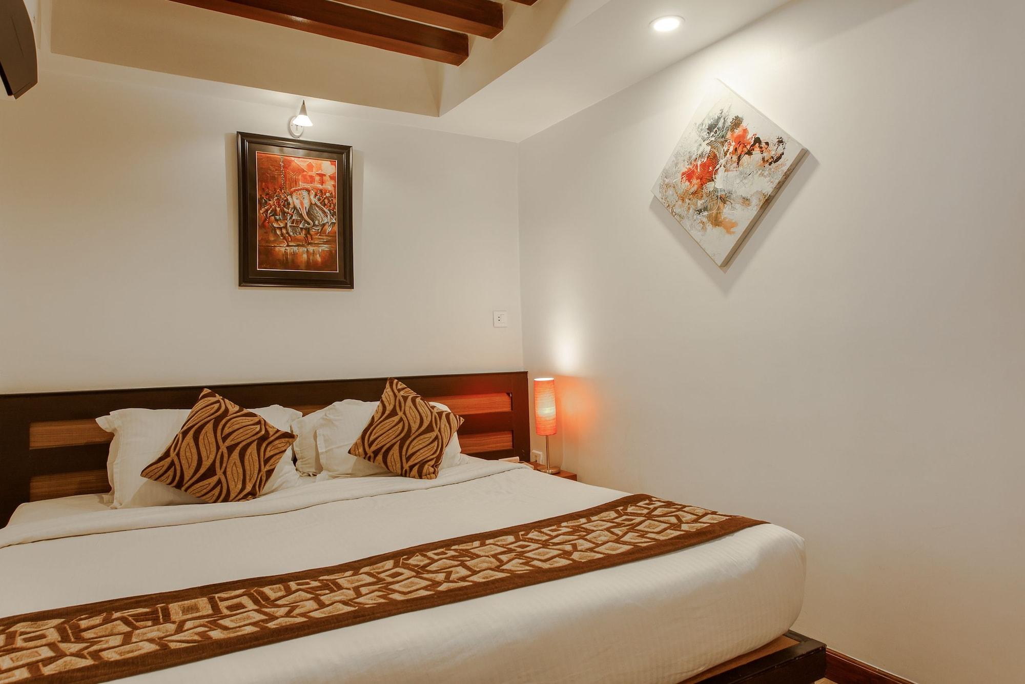 Hotel Shreesu Катманду Экстерьер фото