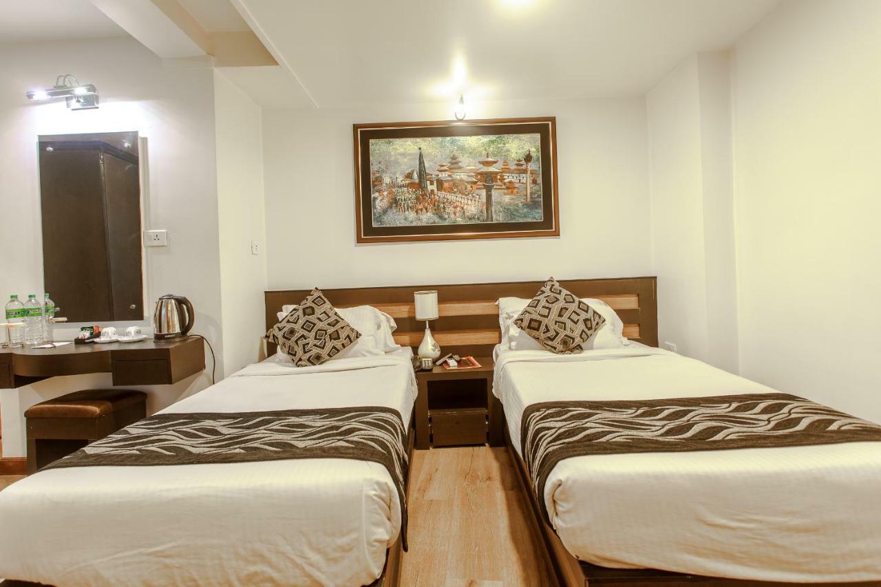 Hotel Shreesu Катманду Экстерьер фото