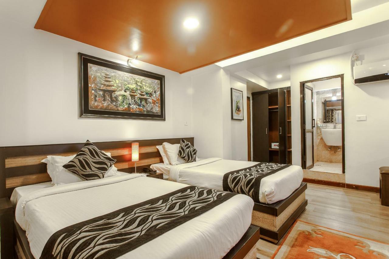Hotel Shreesu Катманду Экстерьер фото