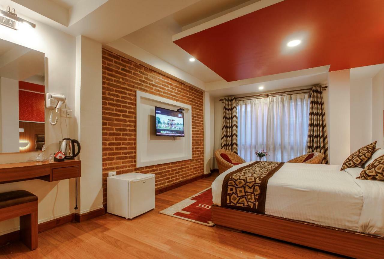 Hotel Shreesu Катманду Экстерьер фото