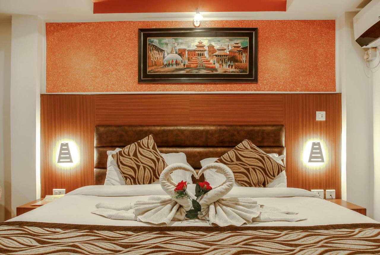Hotel Shreesu Катманду Экстерьер фото