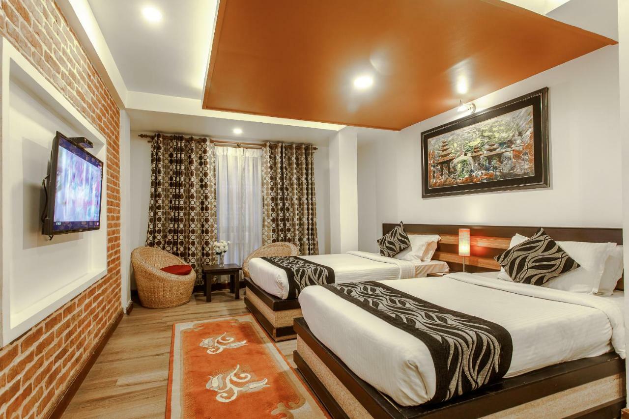 Hotel Shreesu Катманду Экстерьер фото
