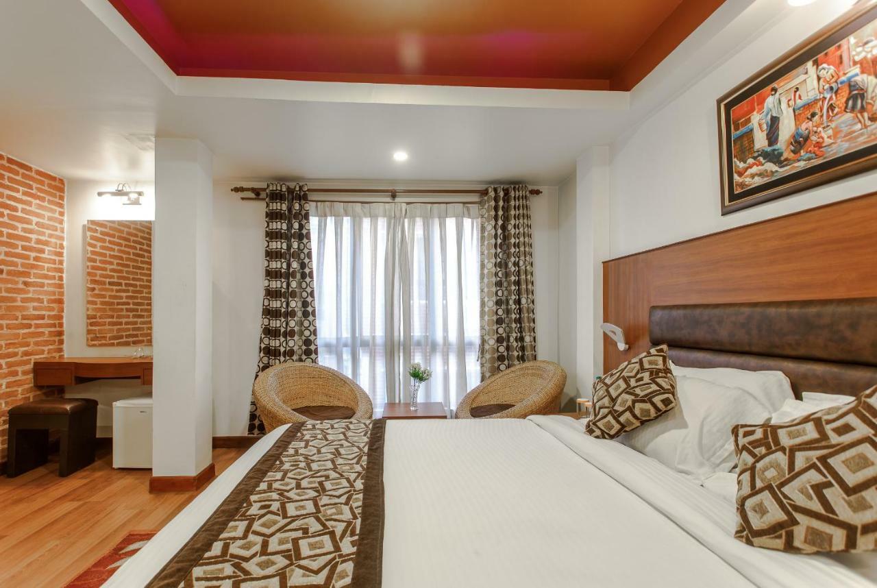Hotel Shreesu Катманду Экстерьер фото